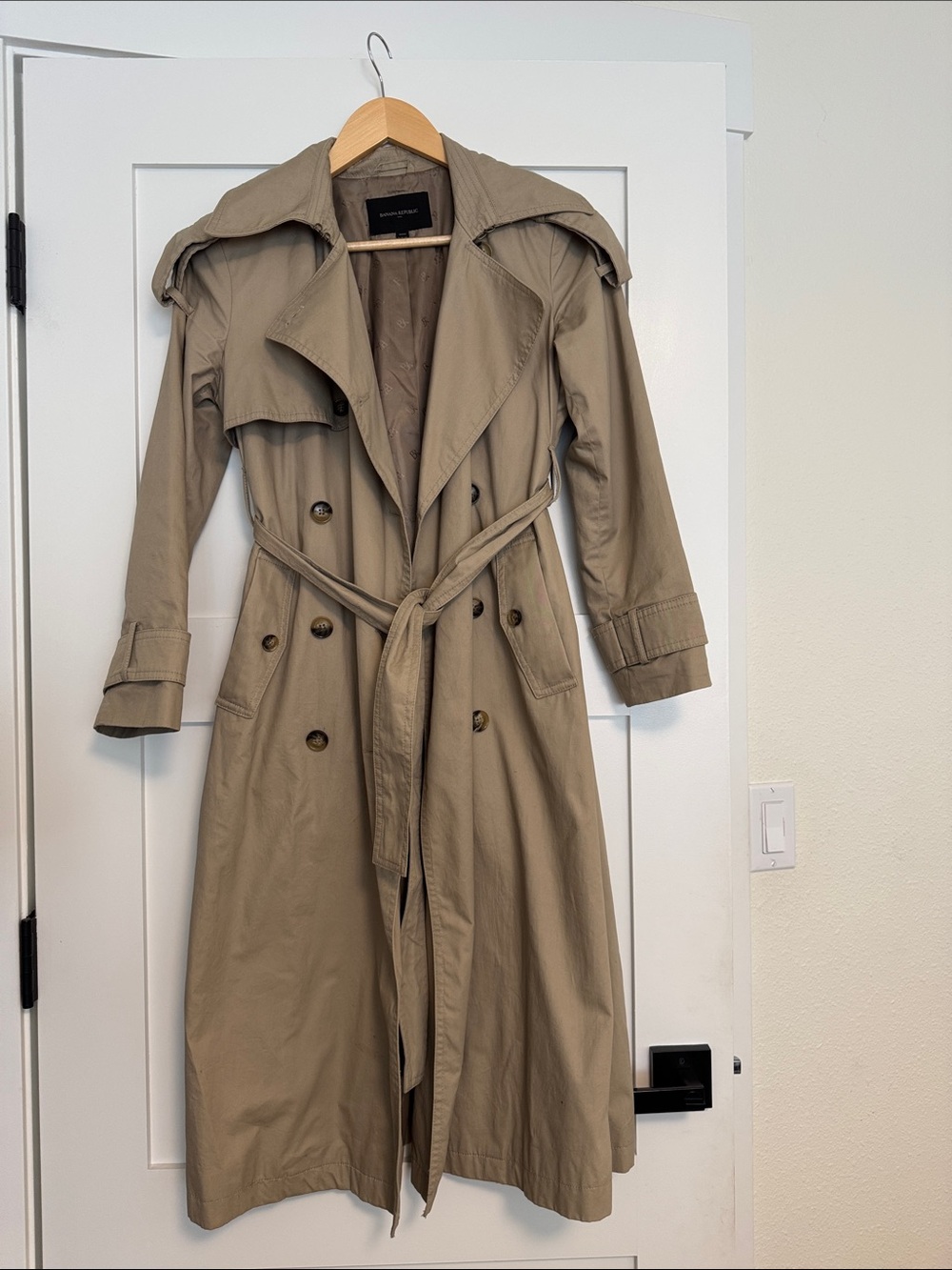 Banana Republic Factory Khaki Trench Coat with Belt